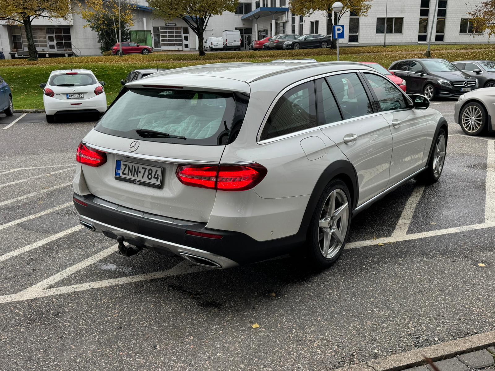 Mercedes-Benz E 2017