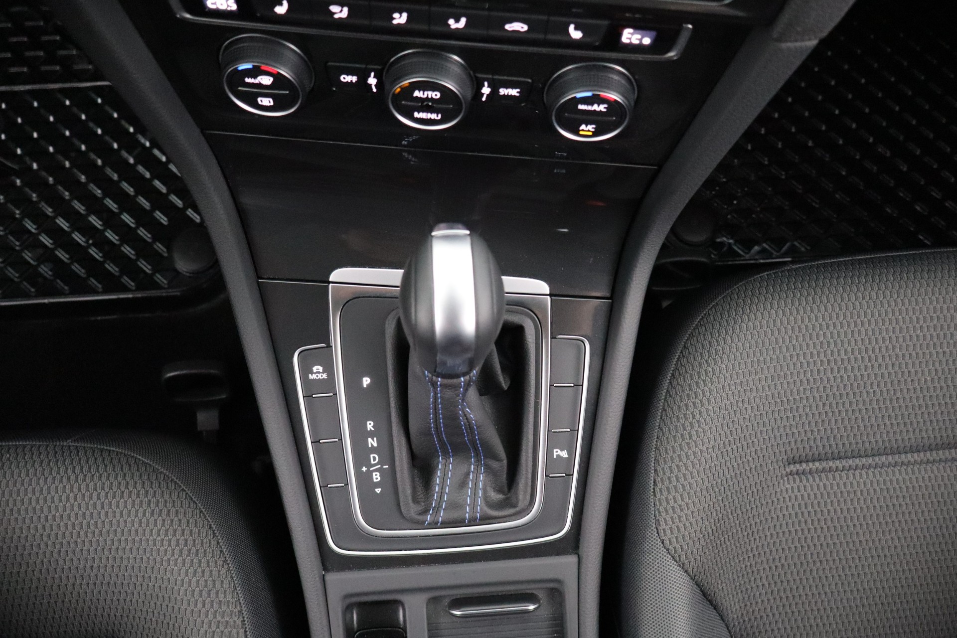 Volkswagen Golf 2020