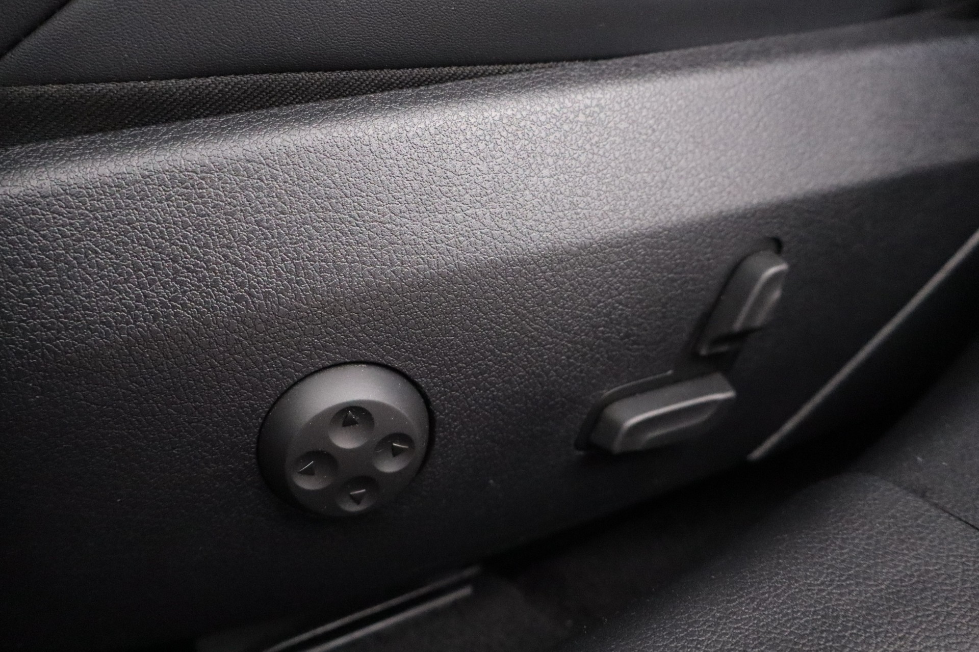 Mercedes-Benz E 2024