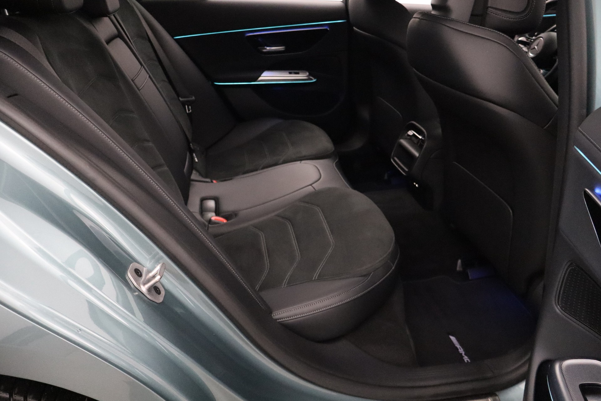 Mercedes-Benz E 2024