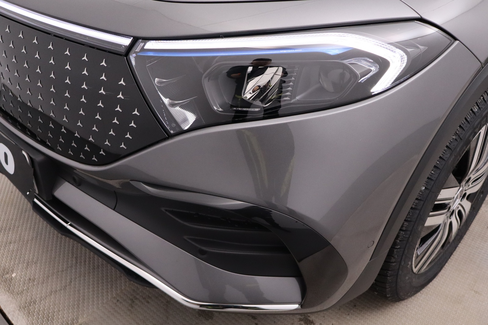 Mercedes-Benz EQB 2024