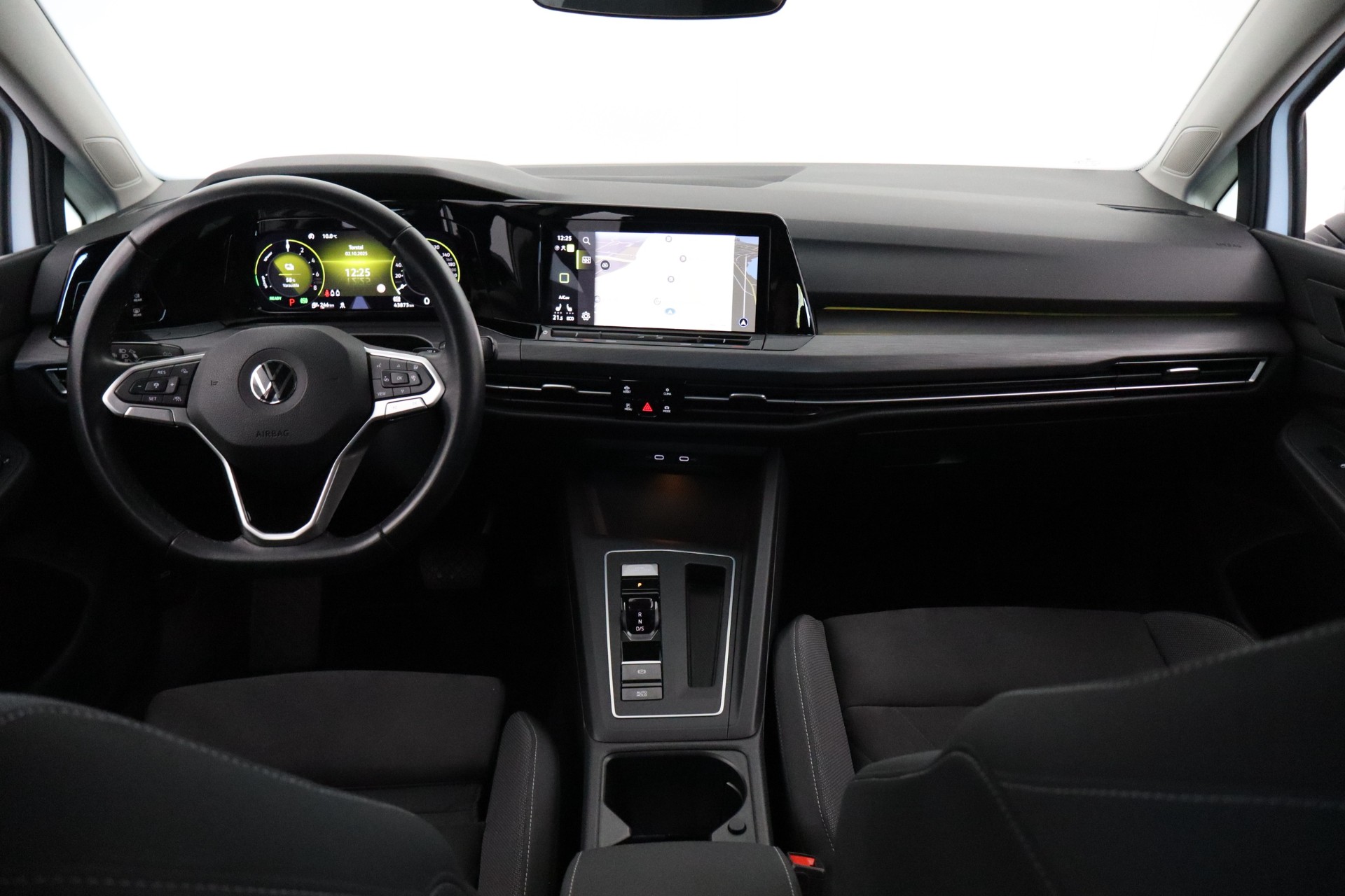 Volkswagen Golf 2021