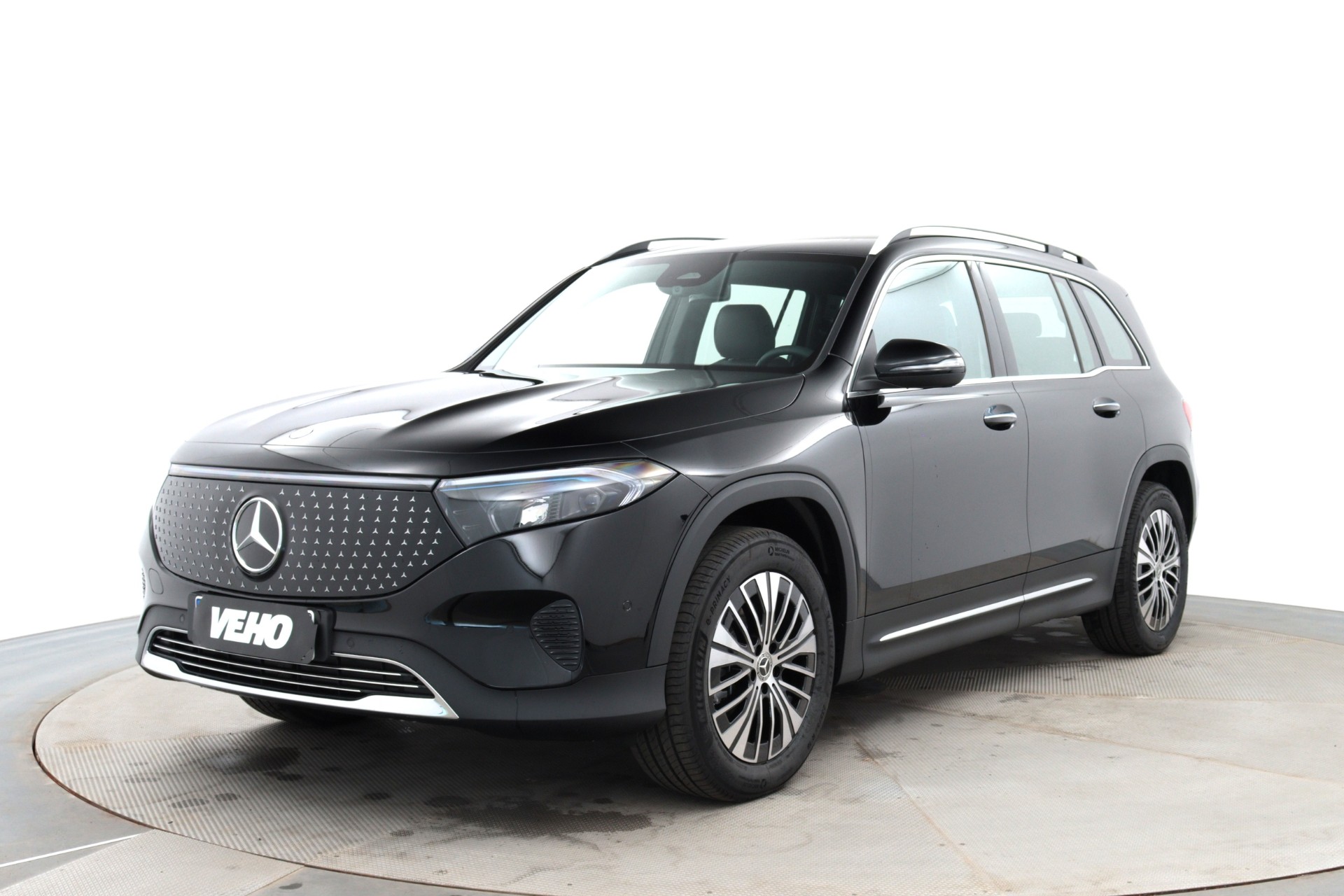 Mercedes-Benz EQB 2025