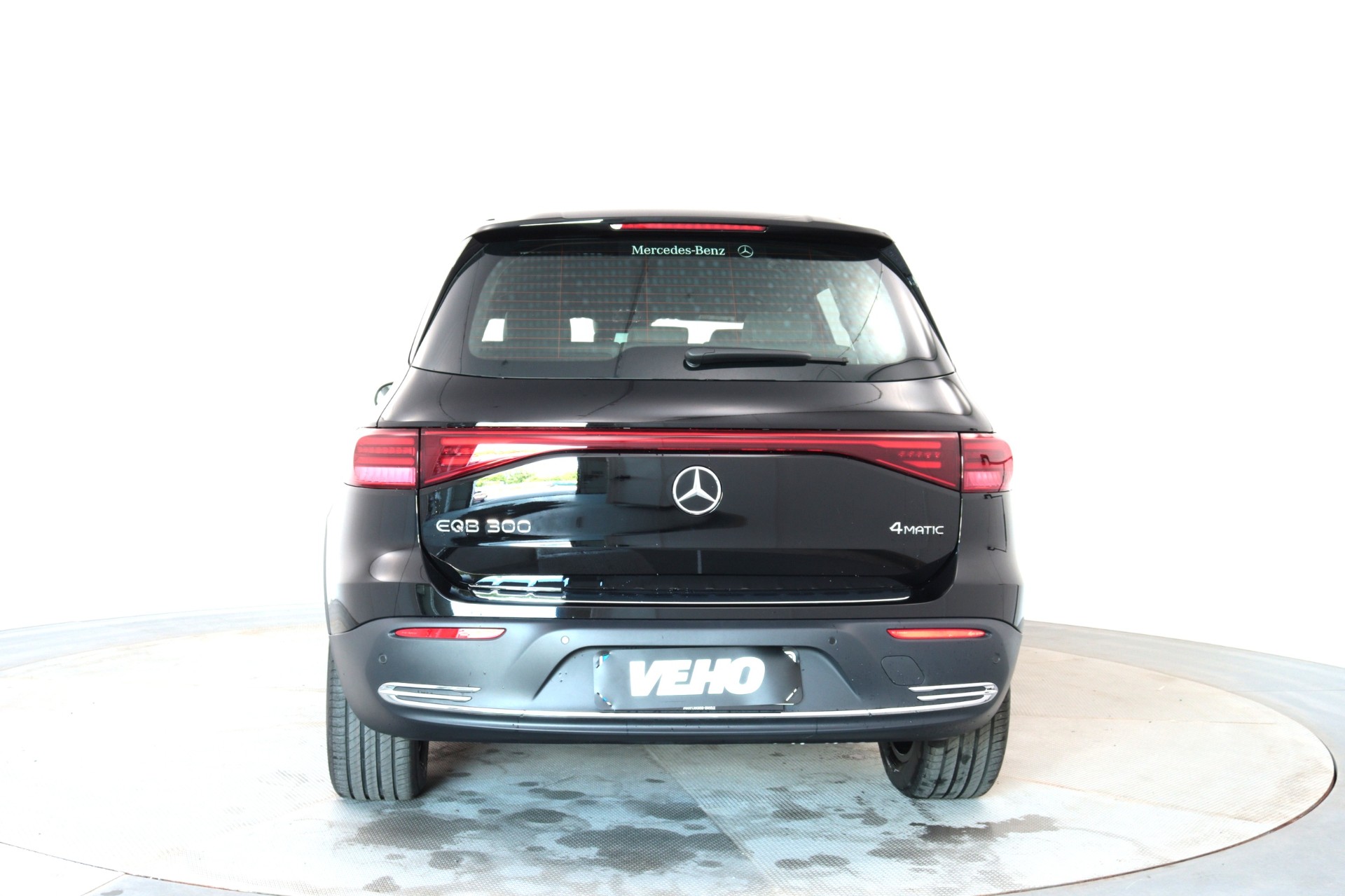 Mercedes-Benz EQB 2025
