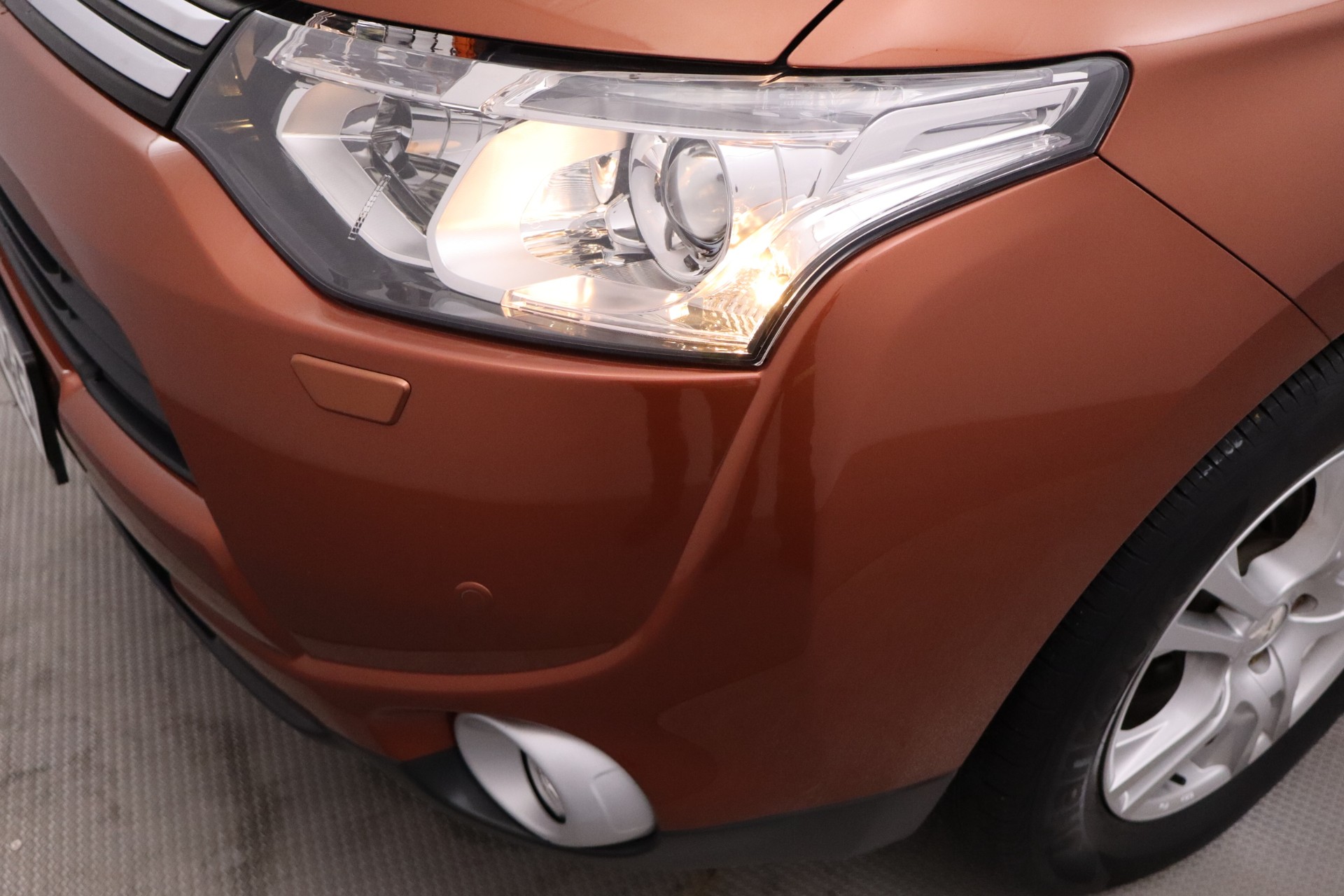 Mitsubishi Outlander 2013