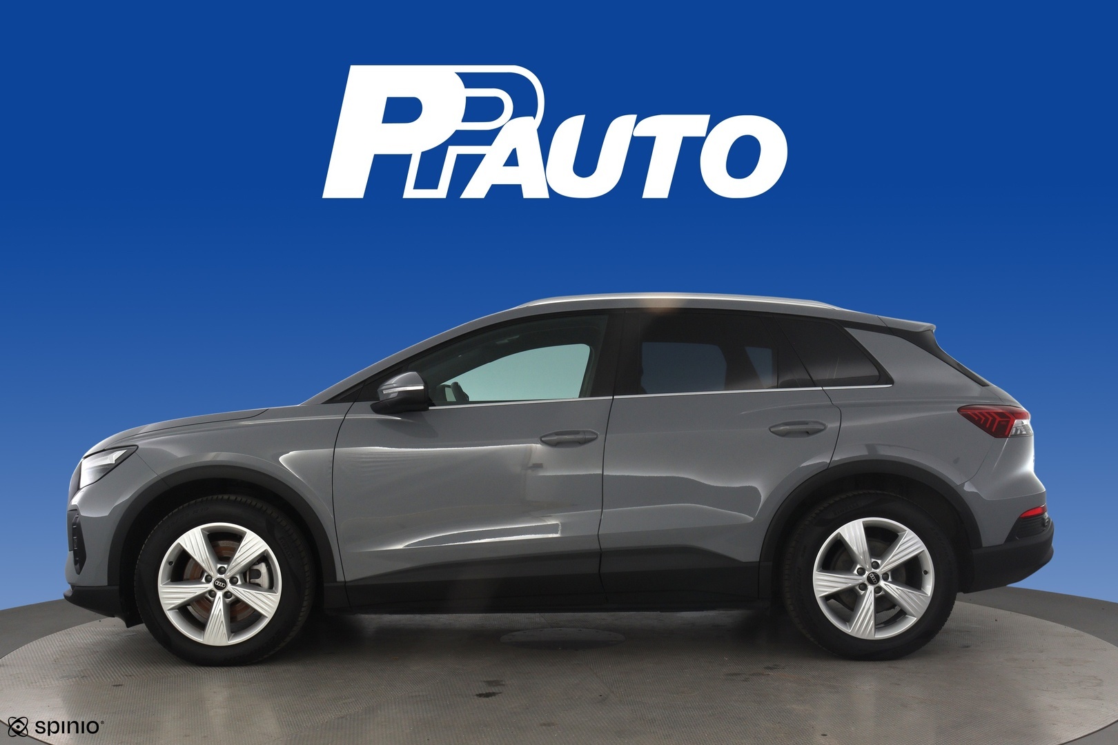 AUDI Q4 e-tron 2023