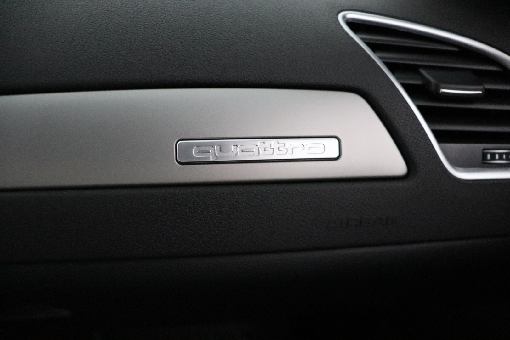 AUDI A4 2014