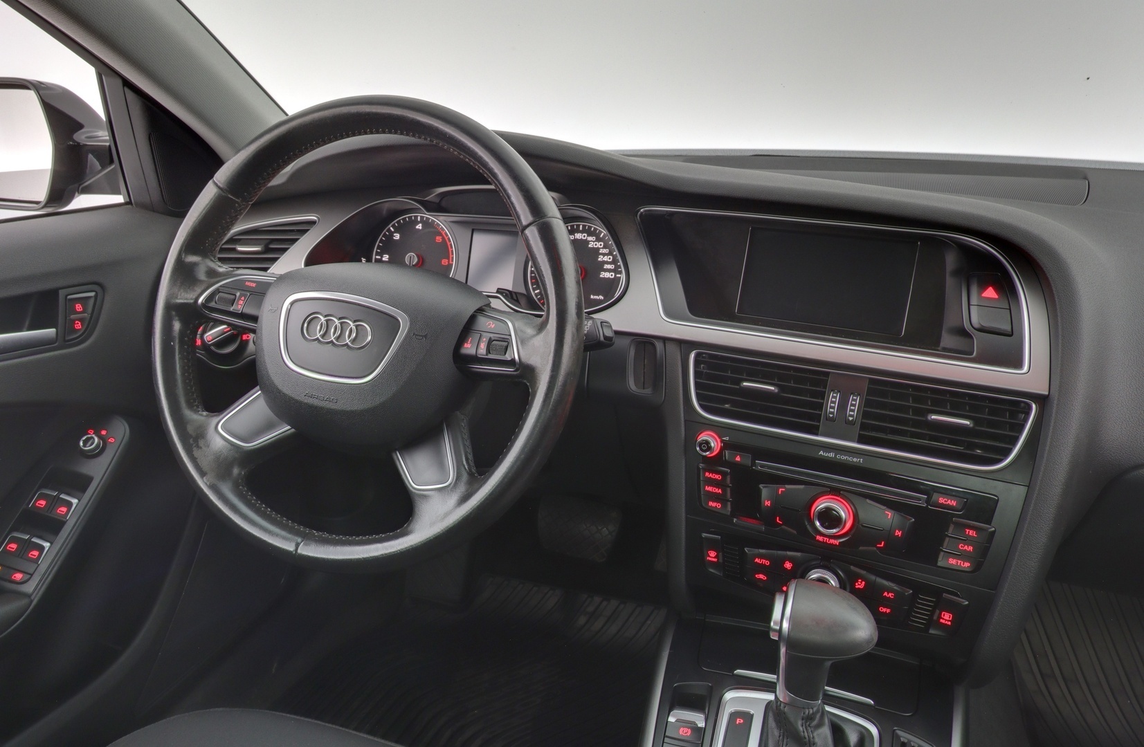 AUDI A4 2014