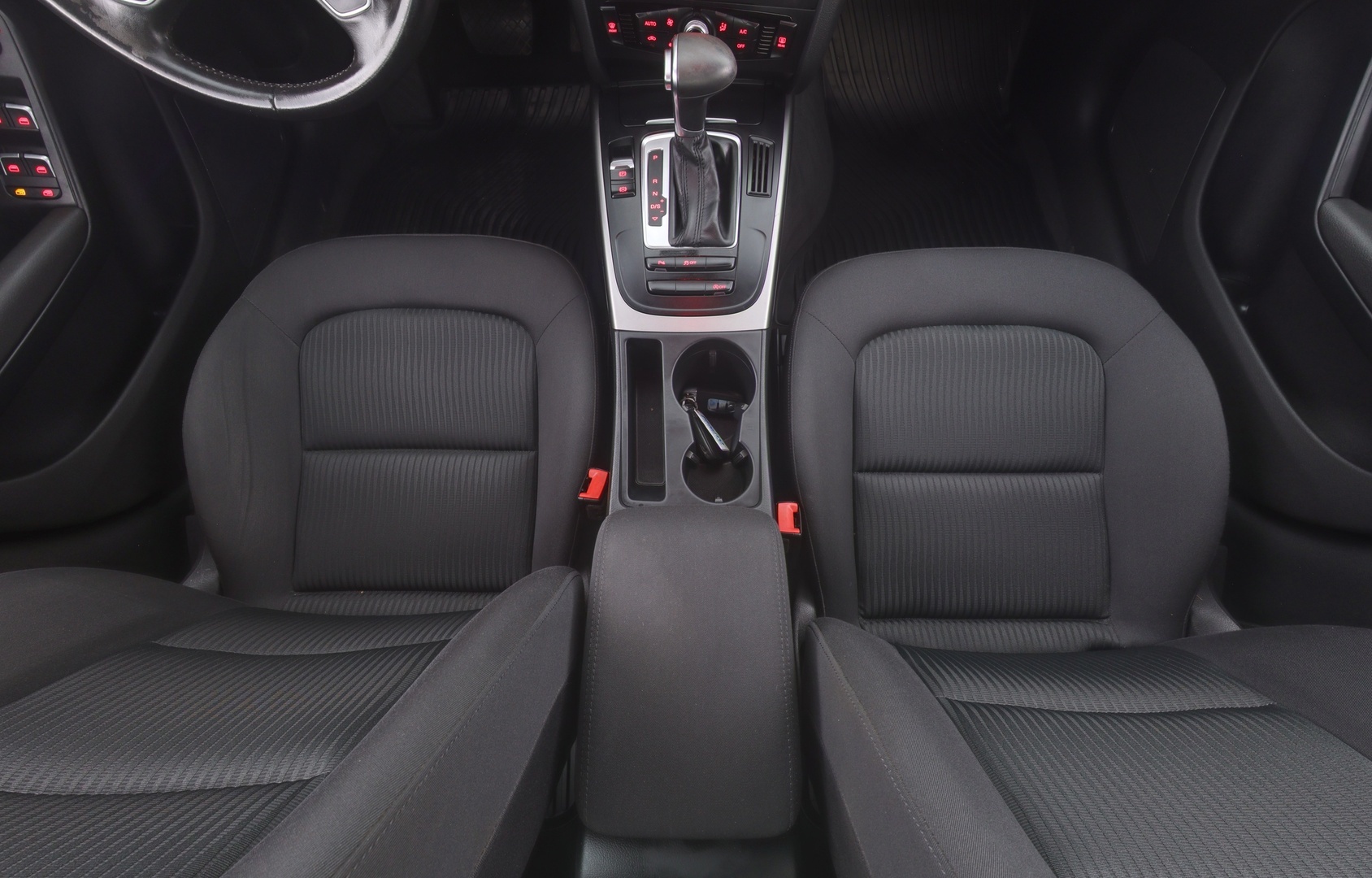 AUDI A4 2014