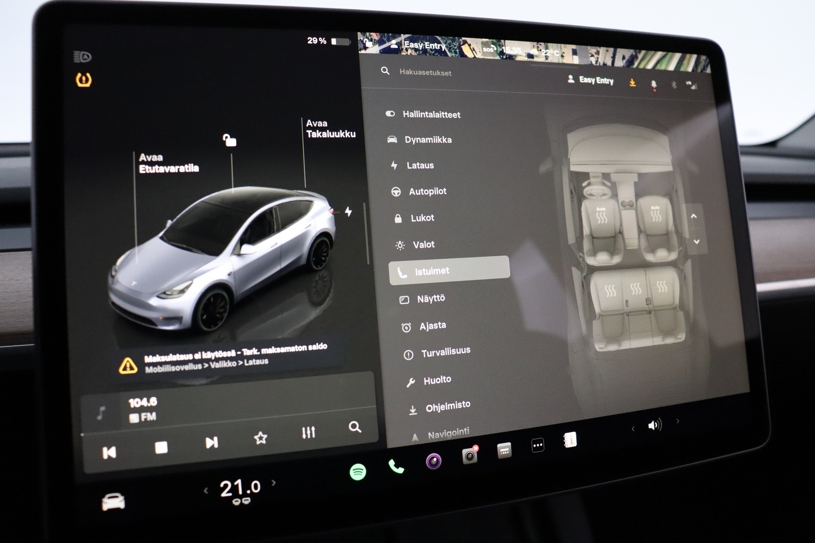 TESLA Model Y 2024