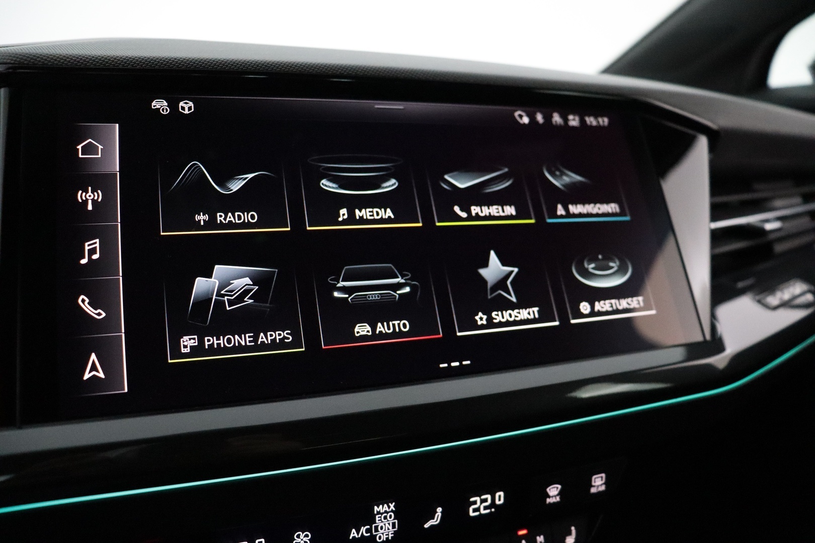 AUDI Q4 e-tron 2023