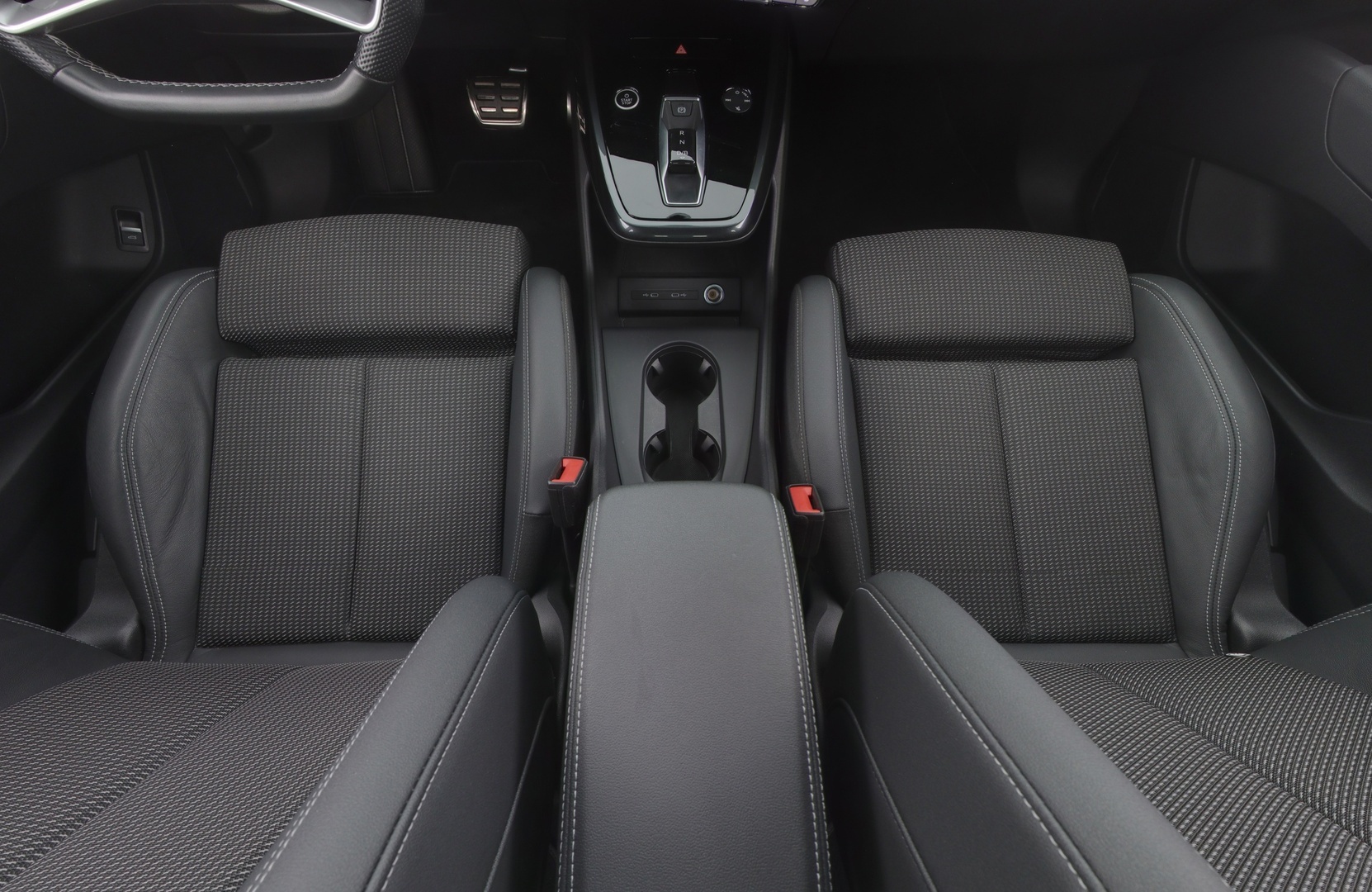 AUDI Q4 e-tron 2023