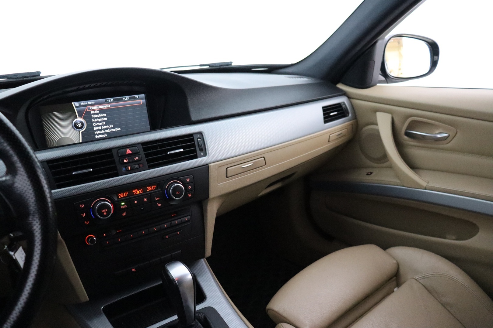 BMW 325 2010