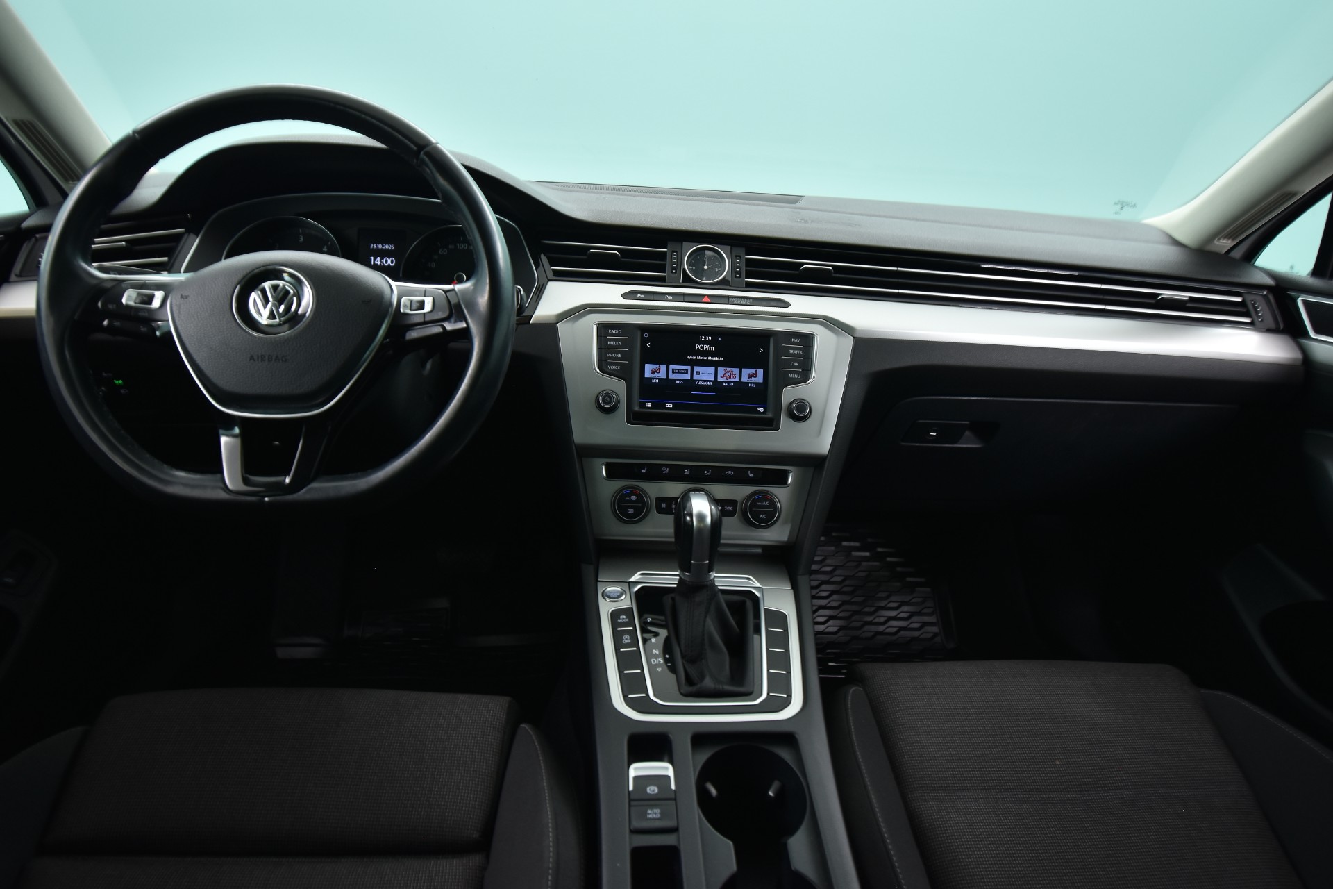 VOLKSWAGEN Passat 2017