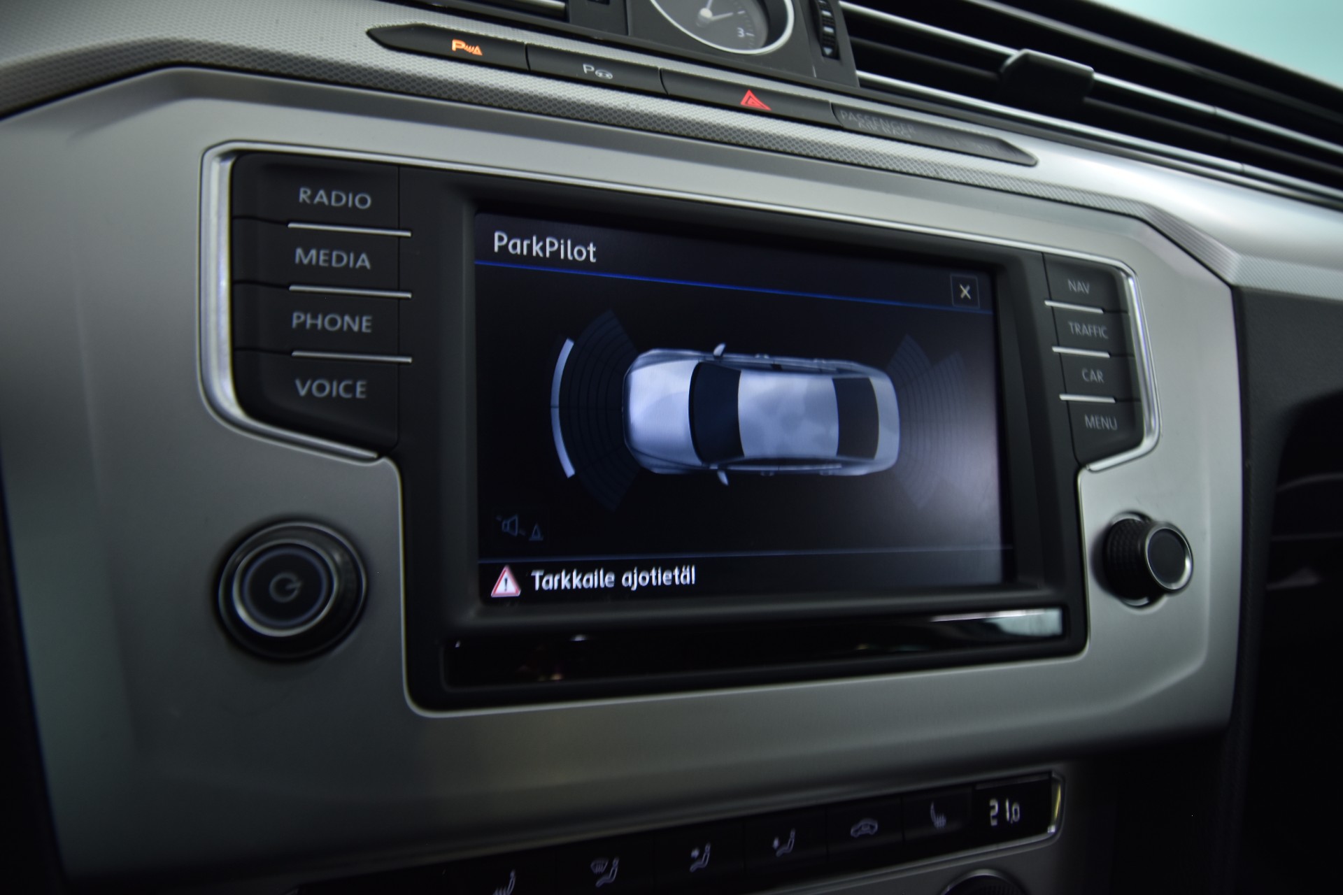 VOLKSWAGEN Passat 2017