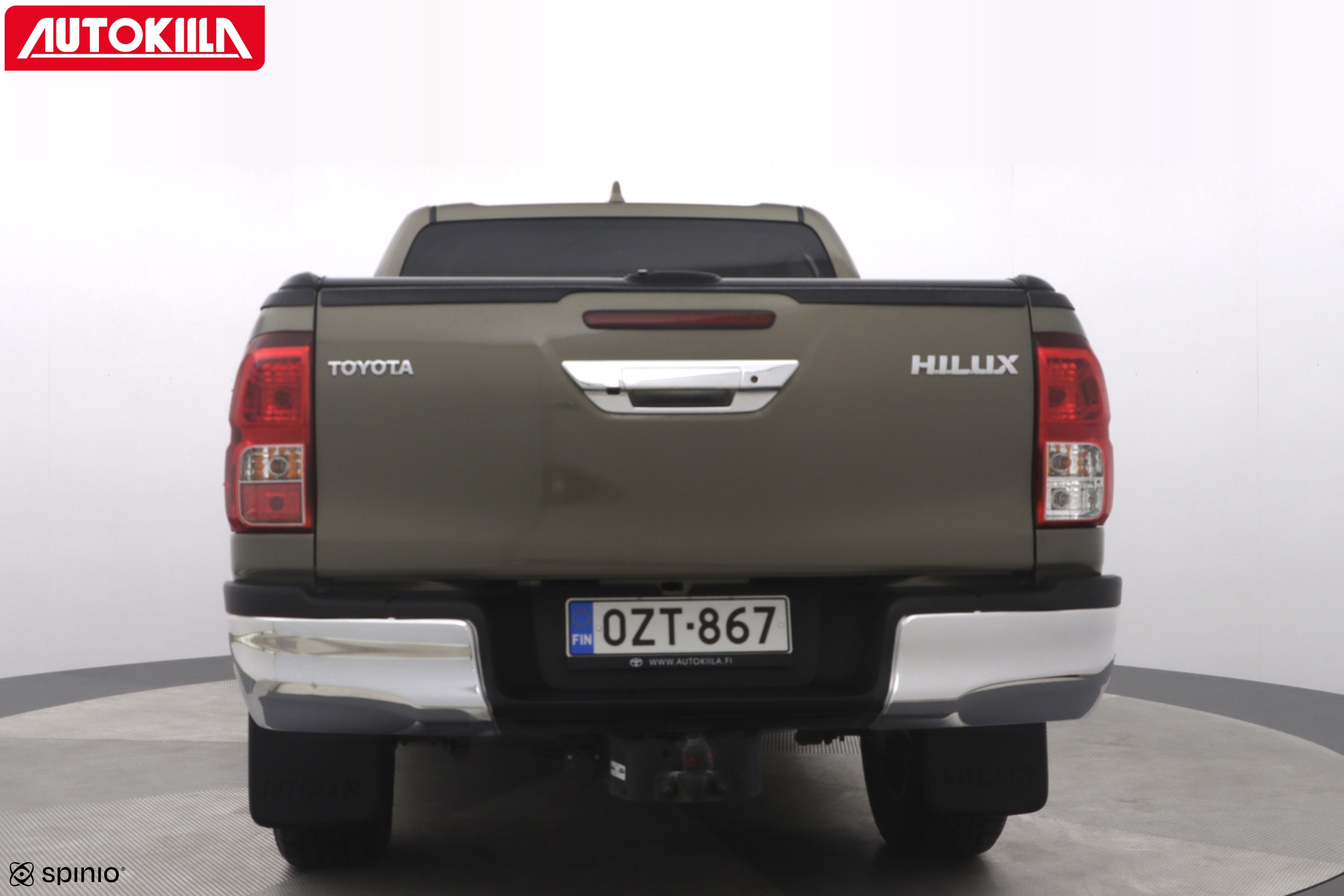 TOYOTA HILUX 2023
