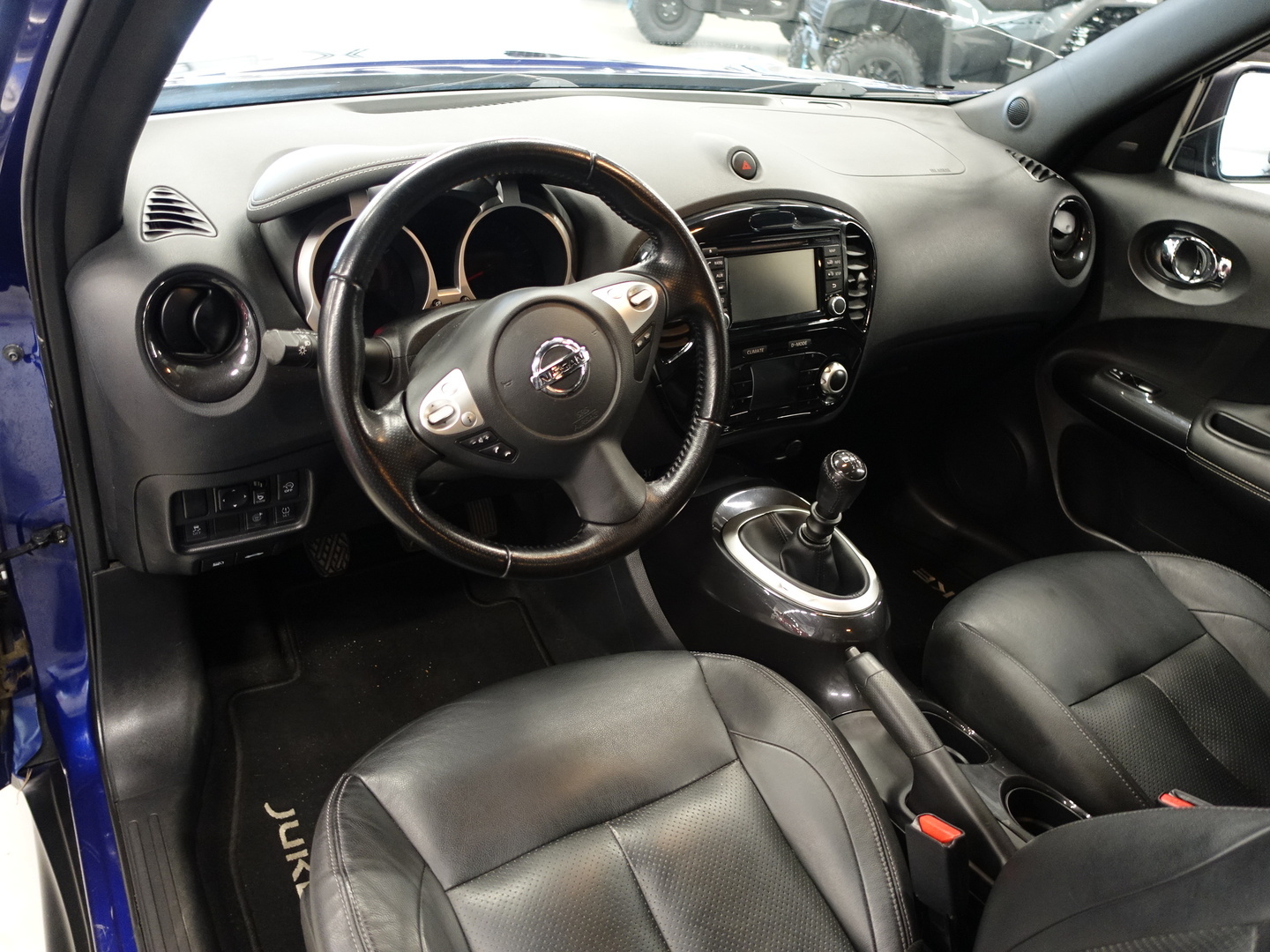 NISSAN Juke 2015