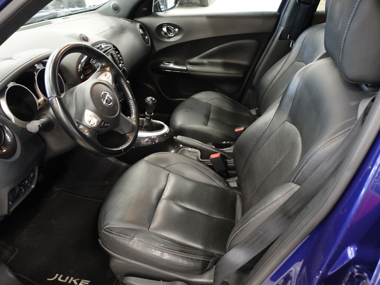 NISSAN Juke 2015
