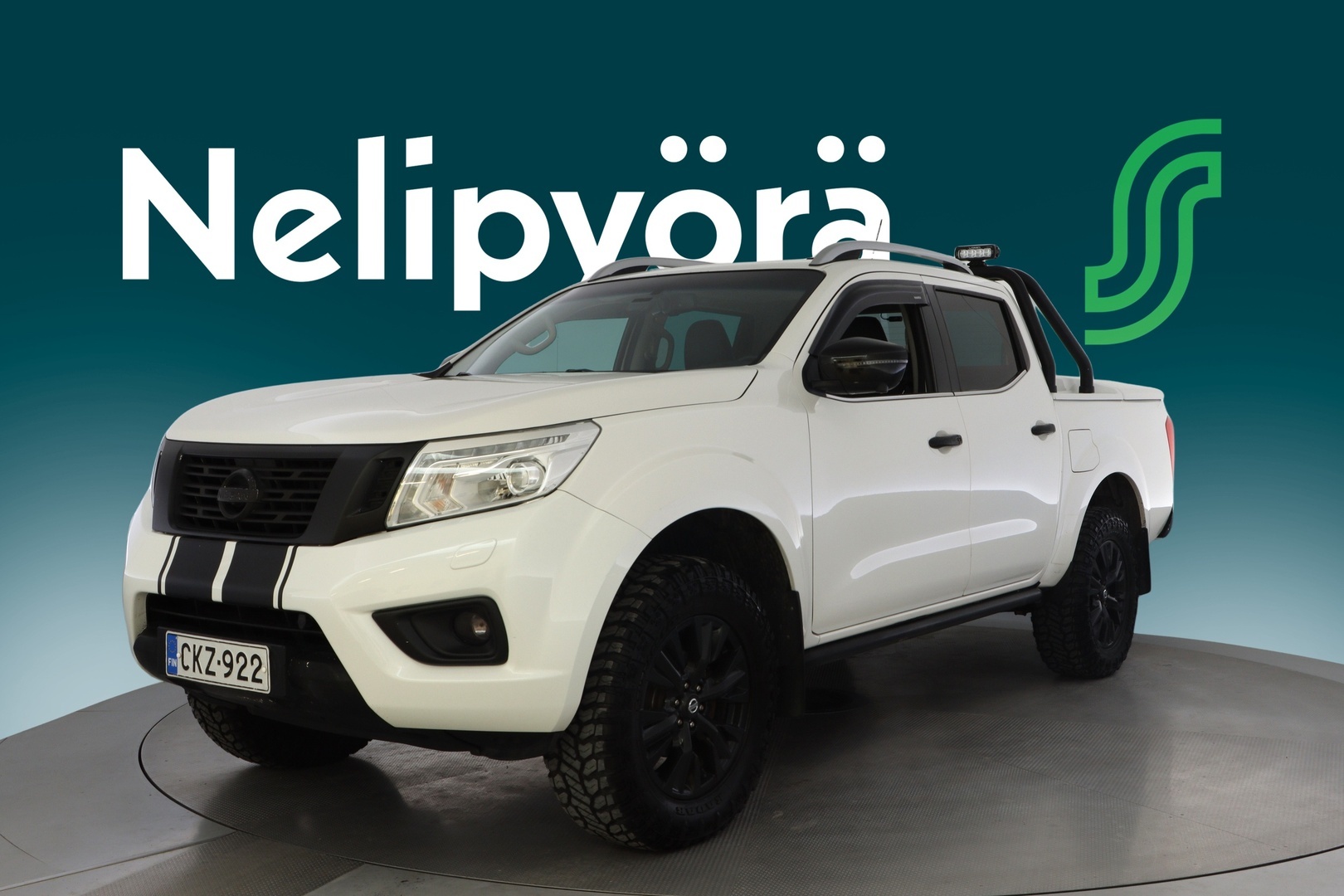 NISSAN Navara 2018