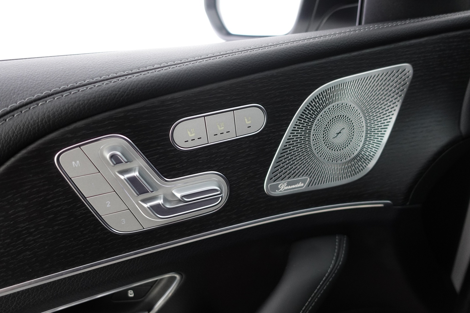 MERCEDES-BENZ GLE 2023