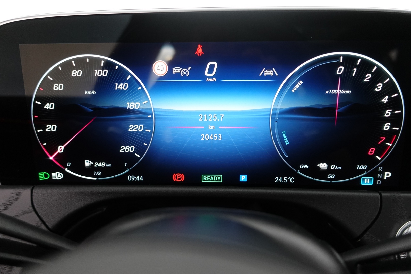 MERCEDES-BENZ E 2023