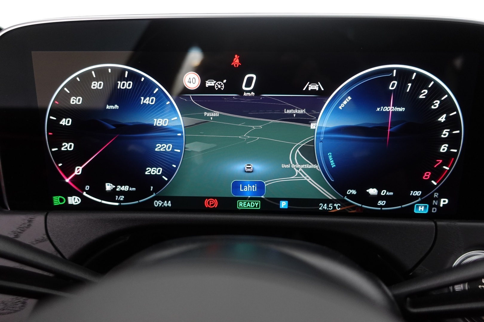 MERCEDES-BENZ E 2023