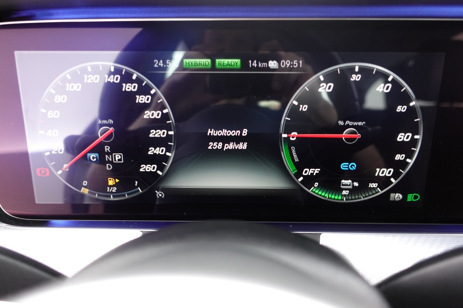 MERCEDES-BENZ E 2020