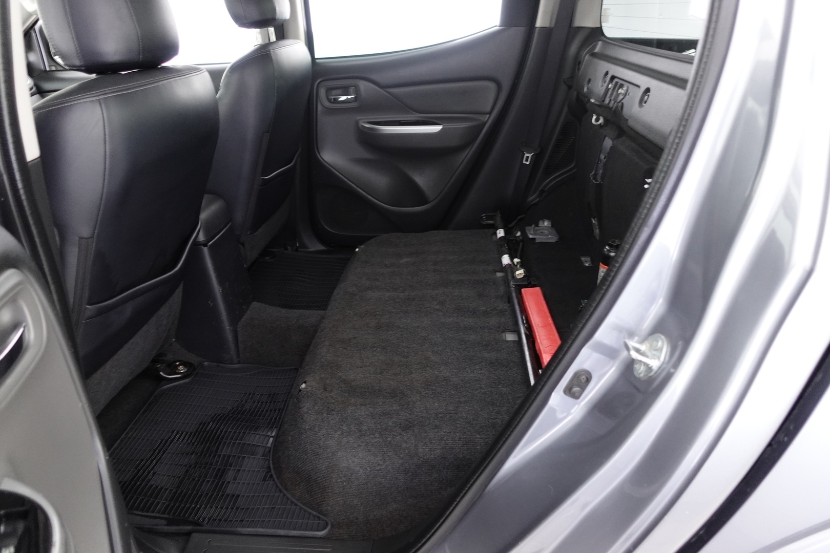 MITSUBISHI L200 2017