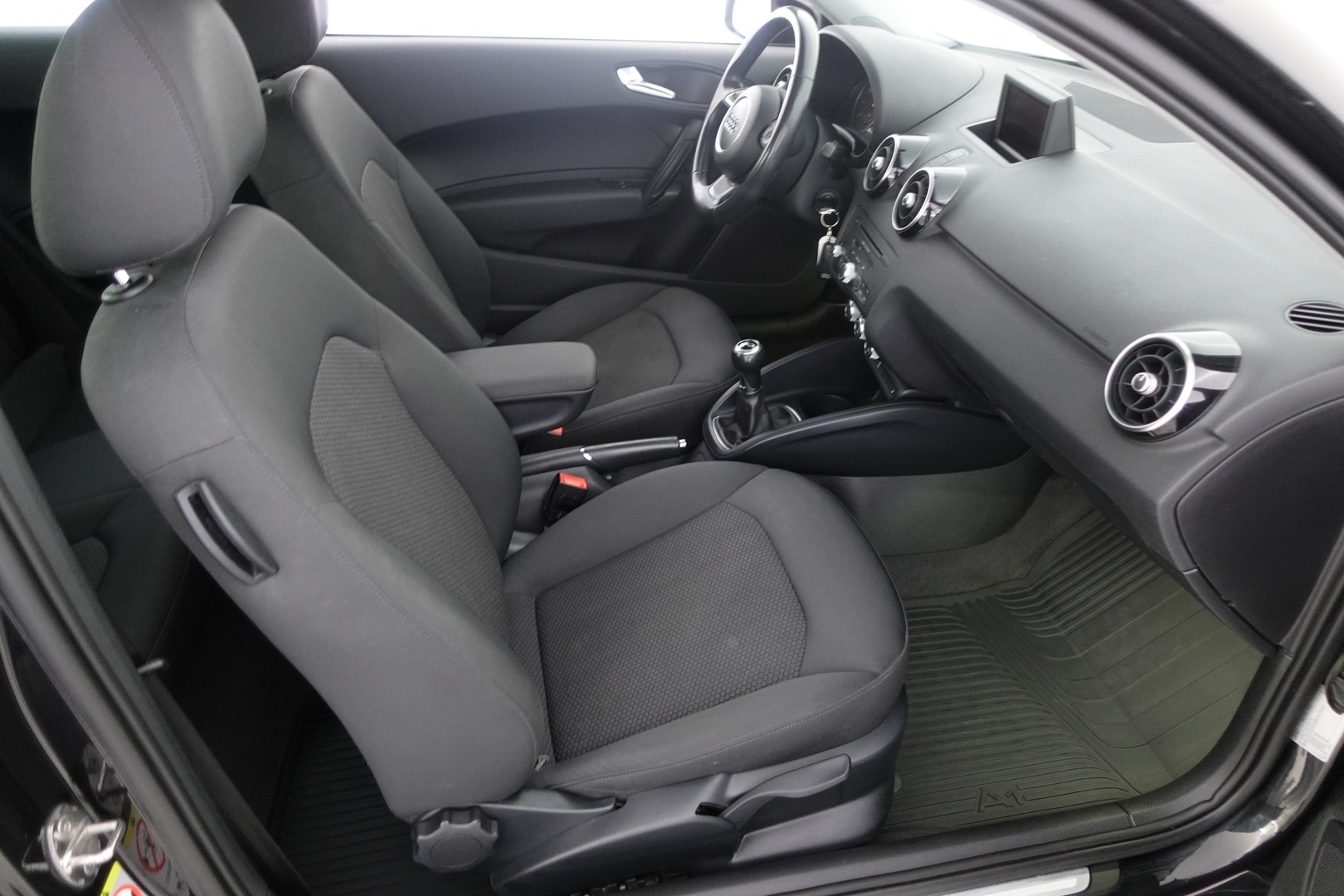 AUDI A1 2011