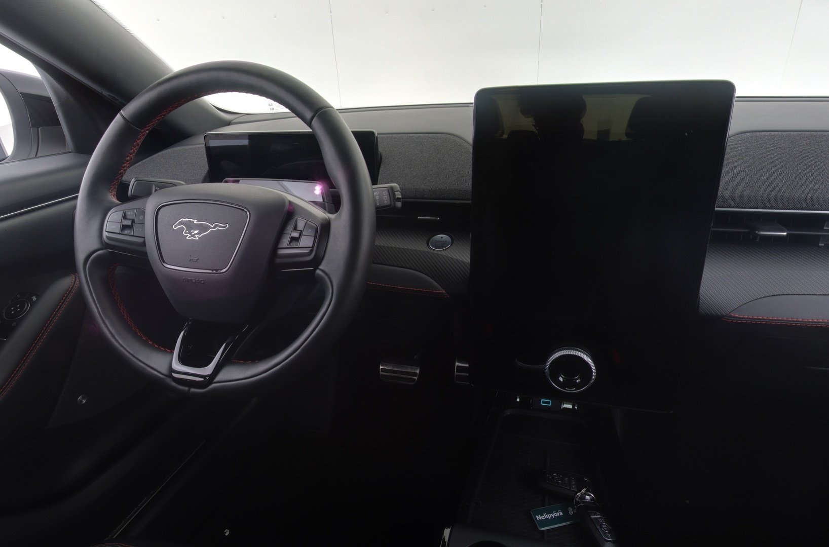 FORD Mustang Mach-E 2021