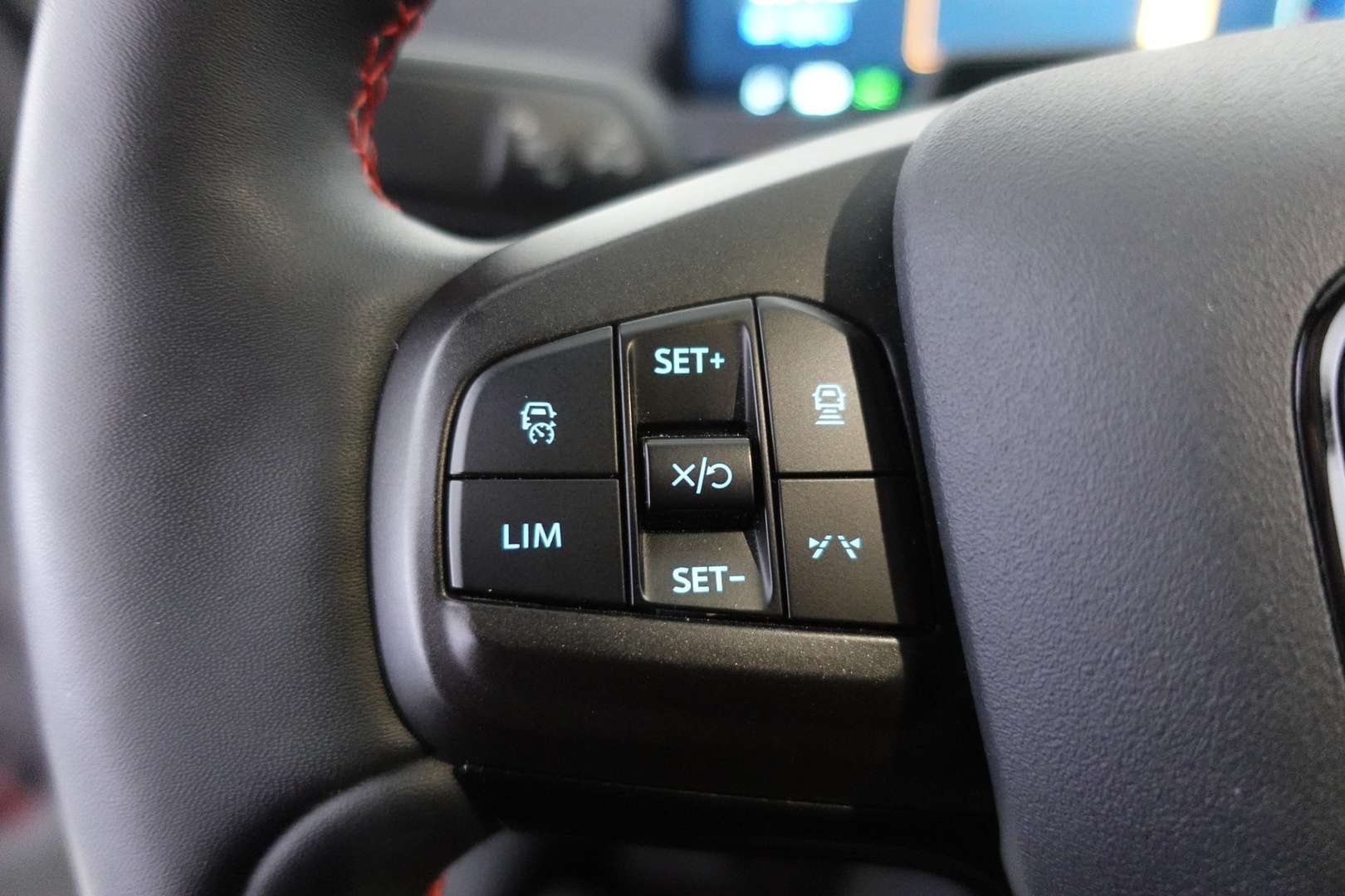 FORD Mustang Mach-E 2021