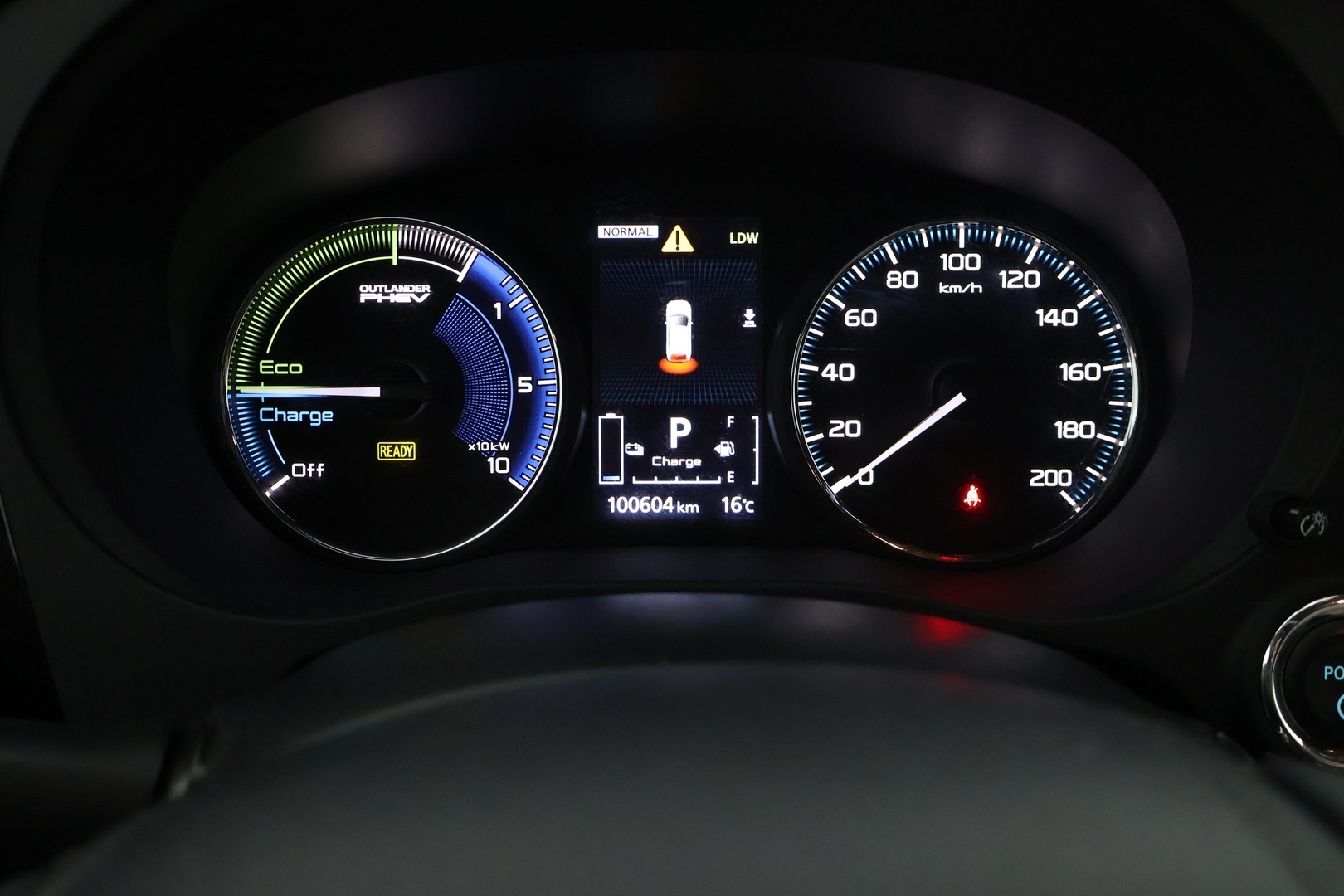 MITSUBISHI Outlander PHEV 2019