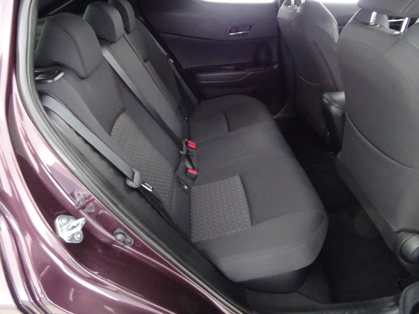 TOYOTA C-HR 2024