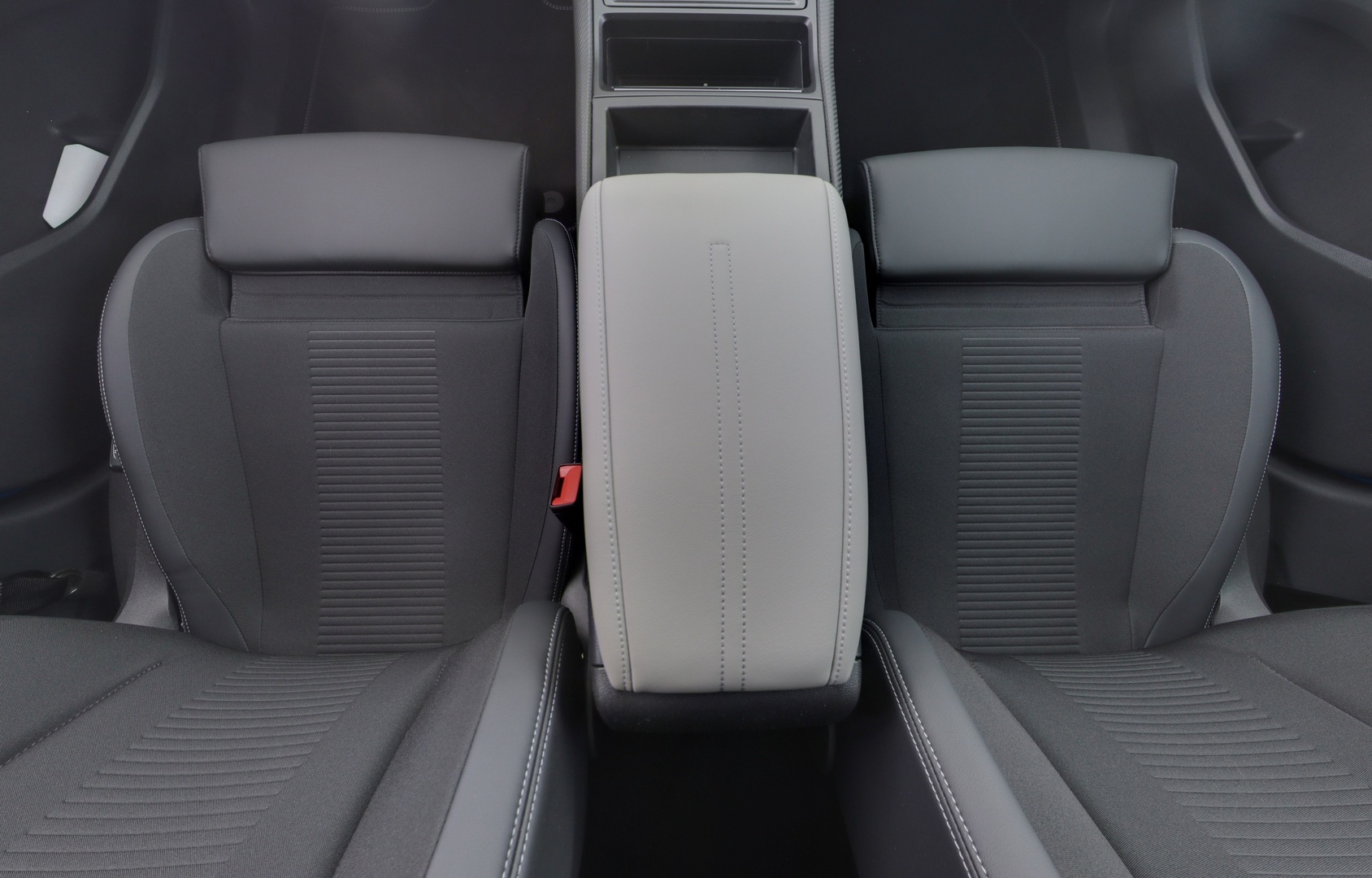 FORD Explorer 2025