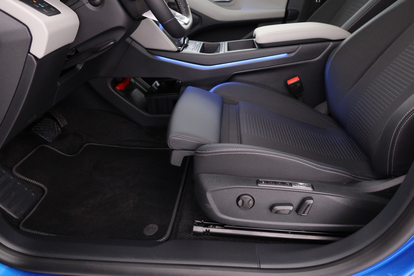 FORD Explorer 2025