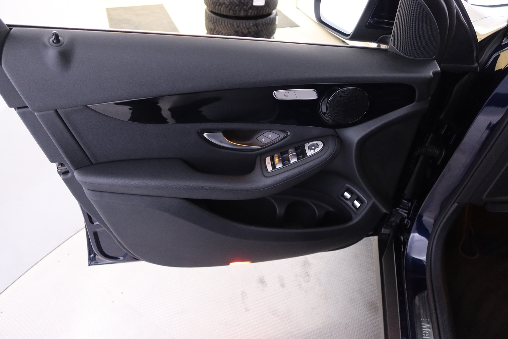 MERCEDES-BENZ GLC 2020