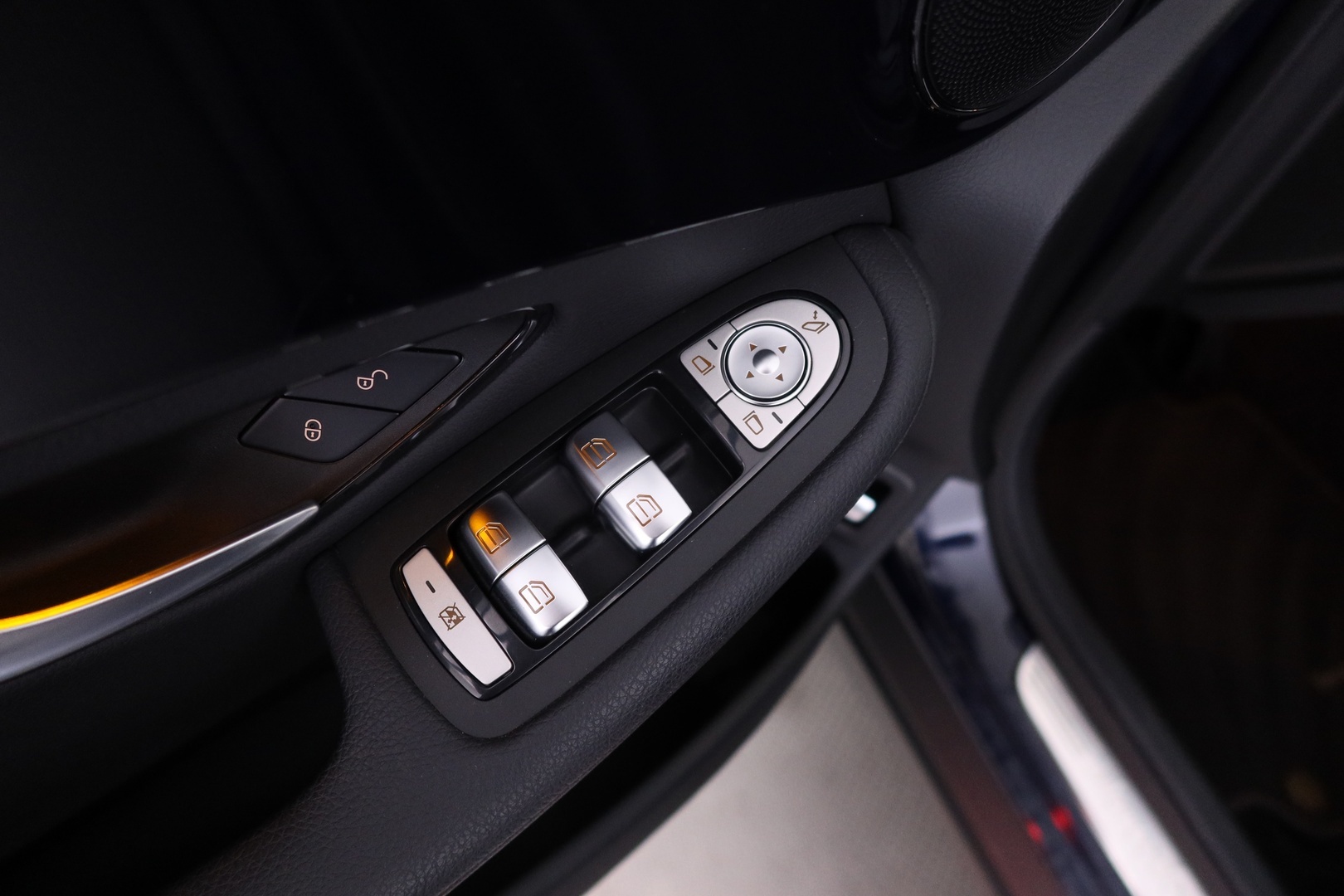 MERCEDES-BENZ GLC 2020