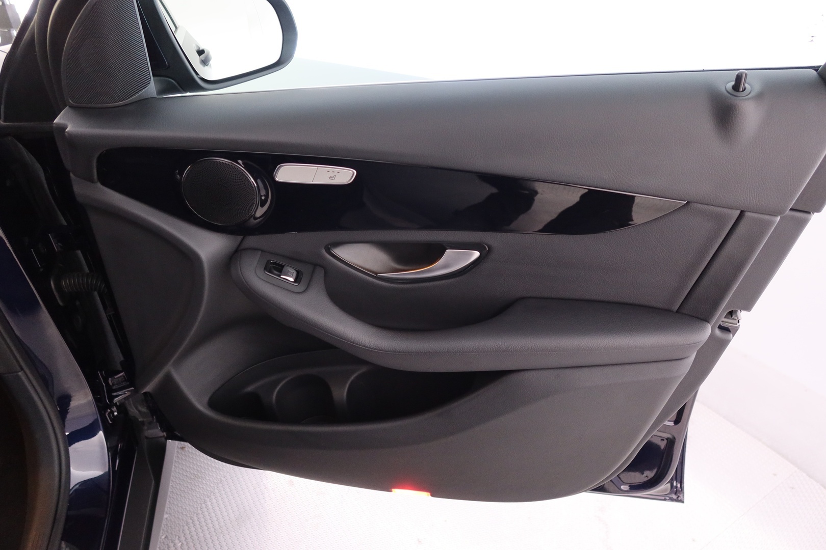 MERCEDES-BENZ GLC 2020