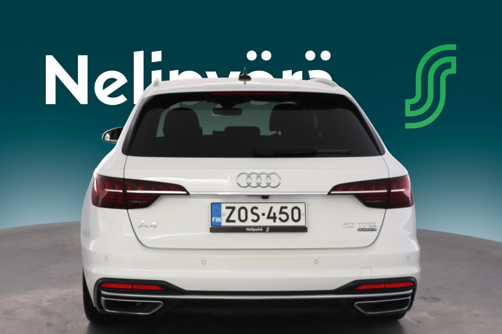 AUDI A4 2023