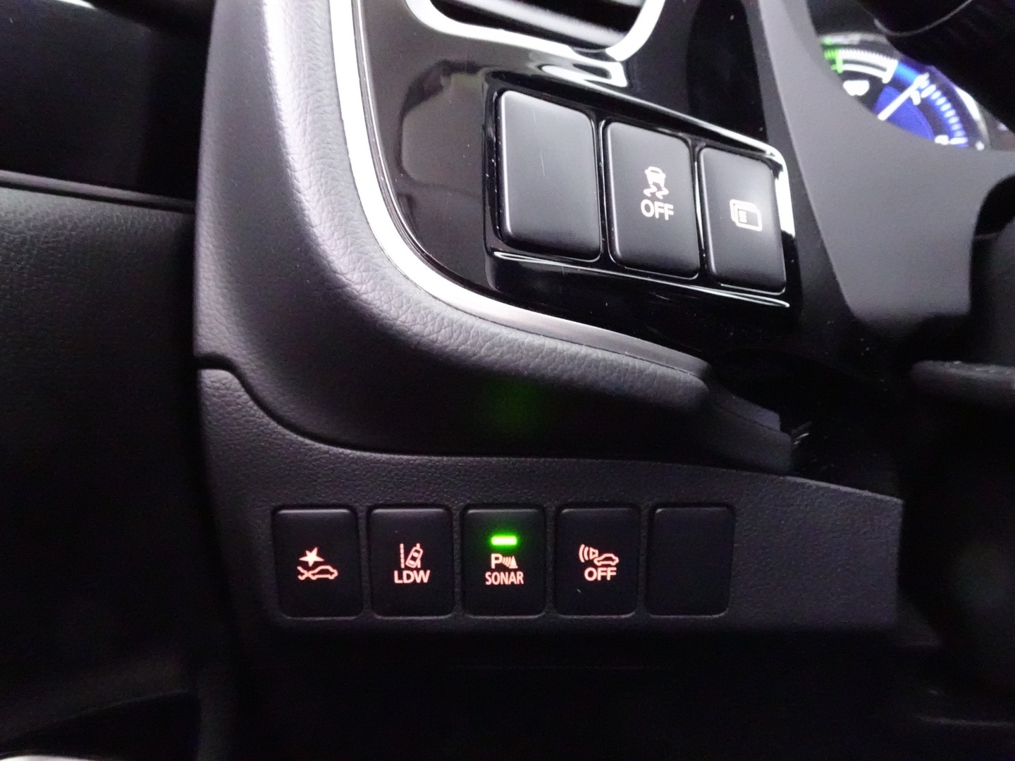 MITSUBISHI Outlander PHEV 2019