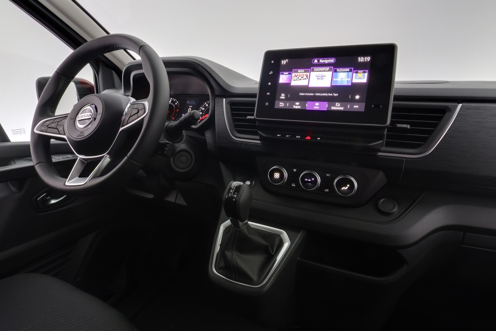 NISSAN Primastar 2025