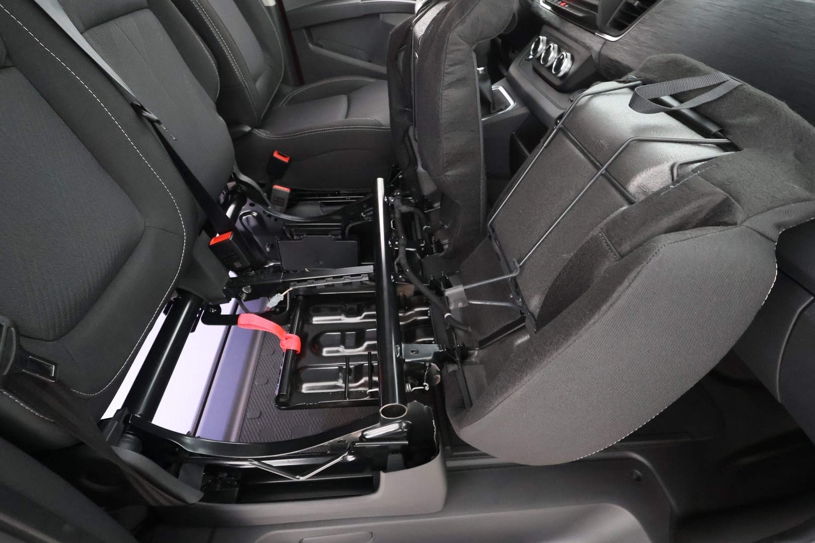 NISSAN Primastar 2025