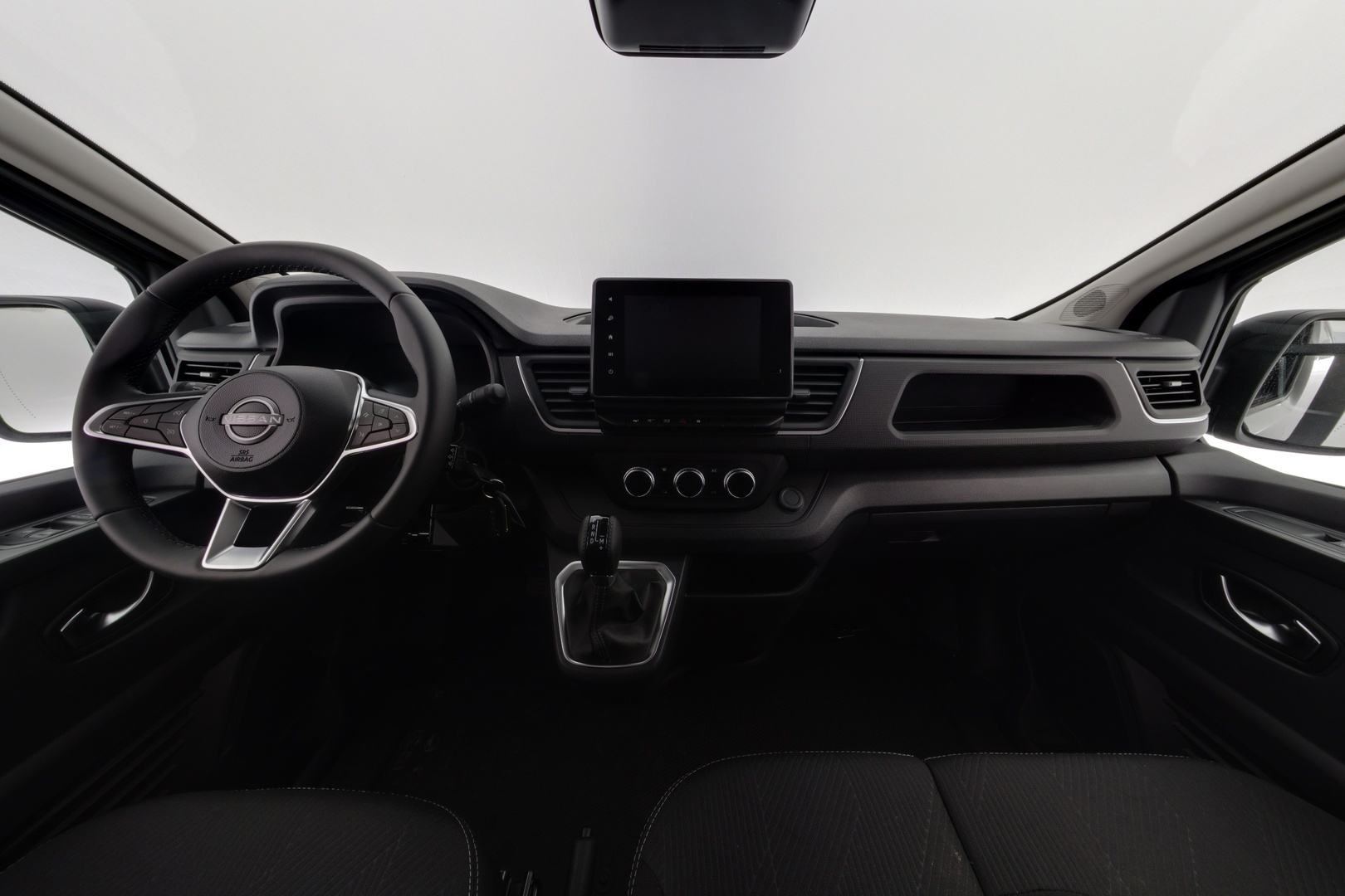 NISSAN Primastar 2024