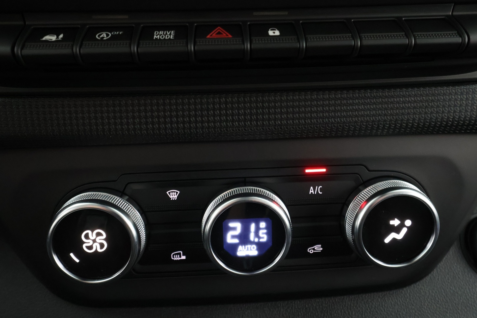 NISSAN Primastar 2024