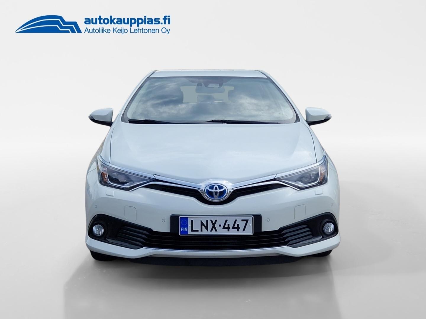 TOYOTA Auris 2017