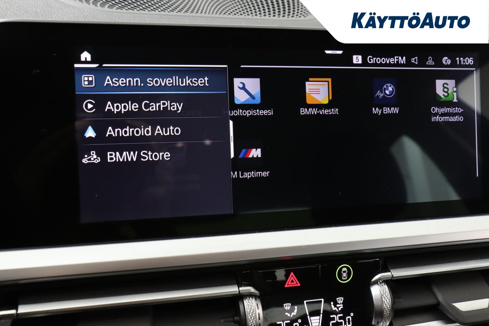 BMW 330 2022