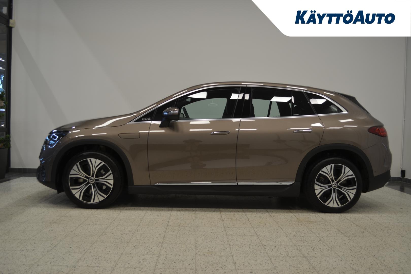 MERCEDES-BENZ EQE 2025