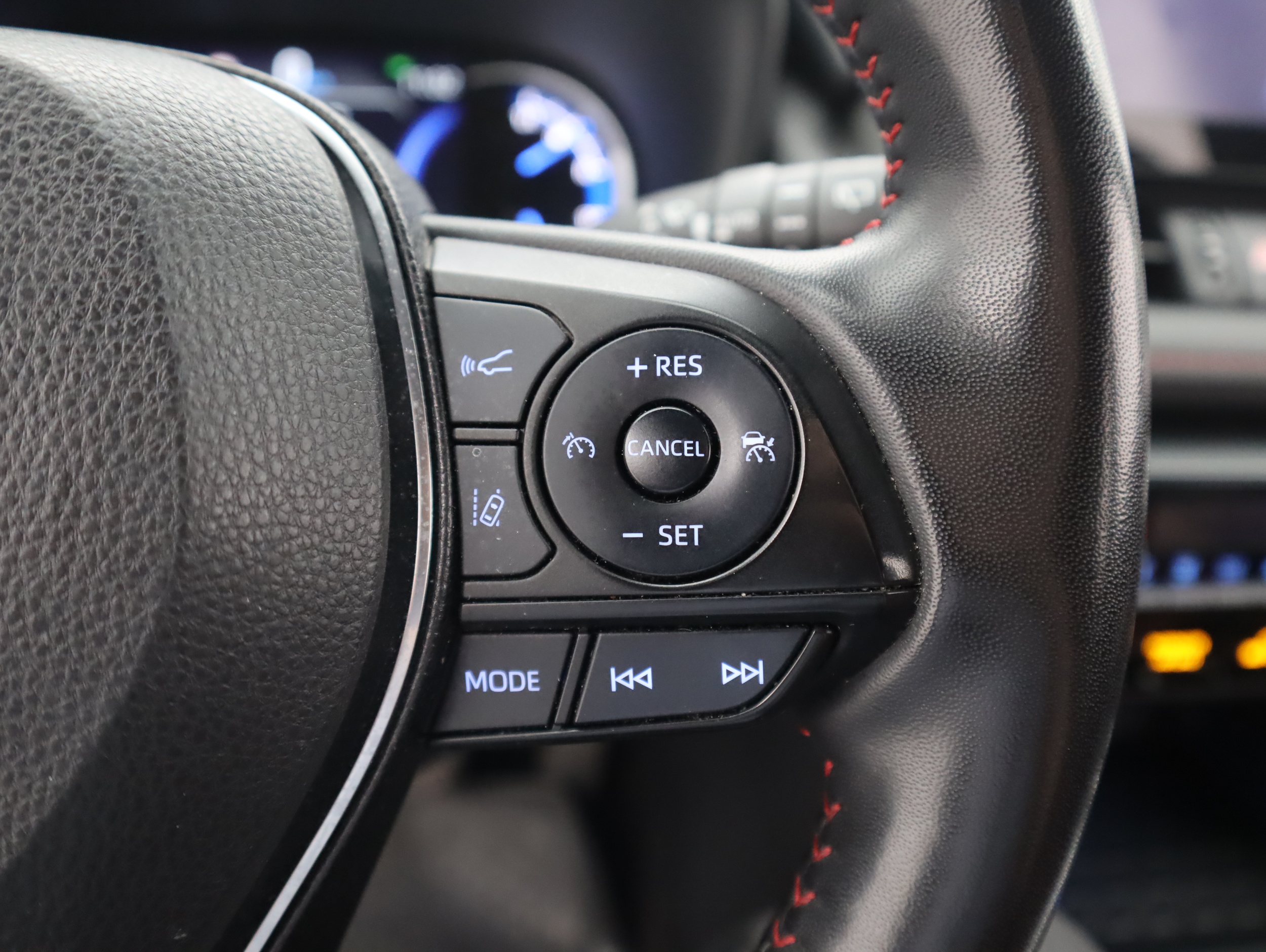 TOYOTA RAV4 Plug-in 2021