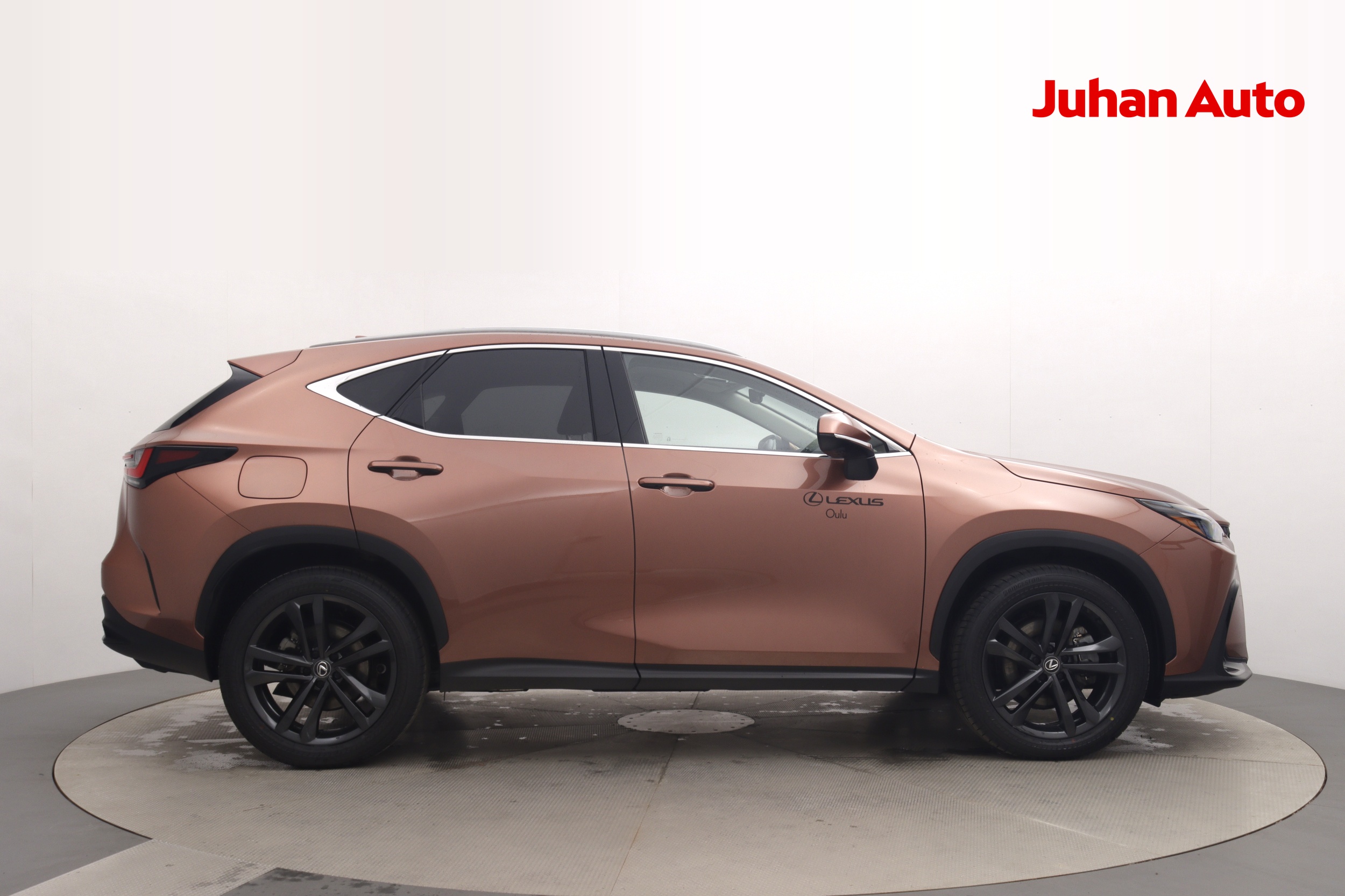 Lexus NX 2024