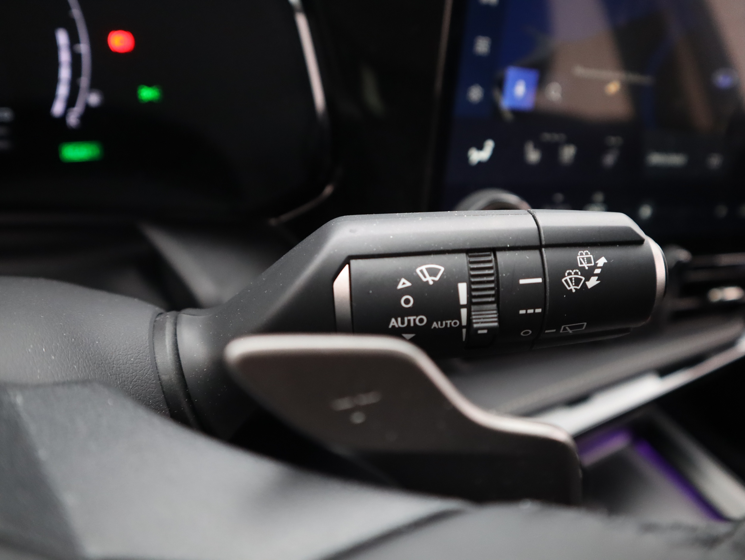 Lexus NX 2024